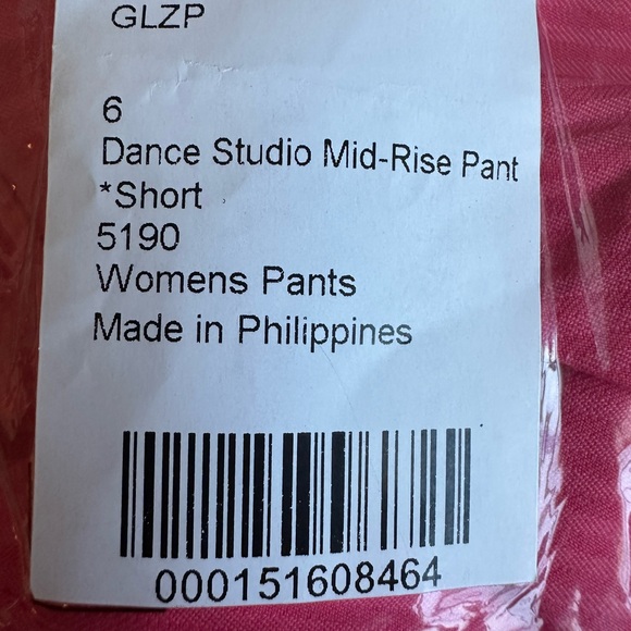 NEW IN BAG Lululemon Dance Studio pants - Picture 6 of 6